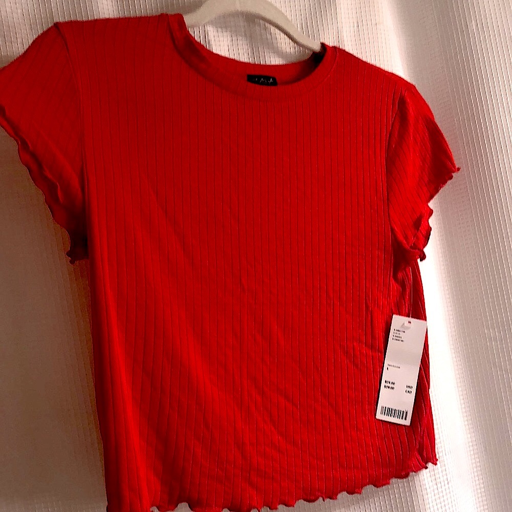 NWT UO Scalloped Scoop Neck Tee